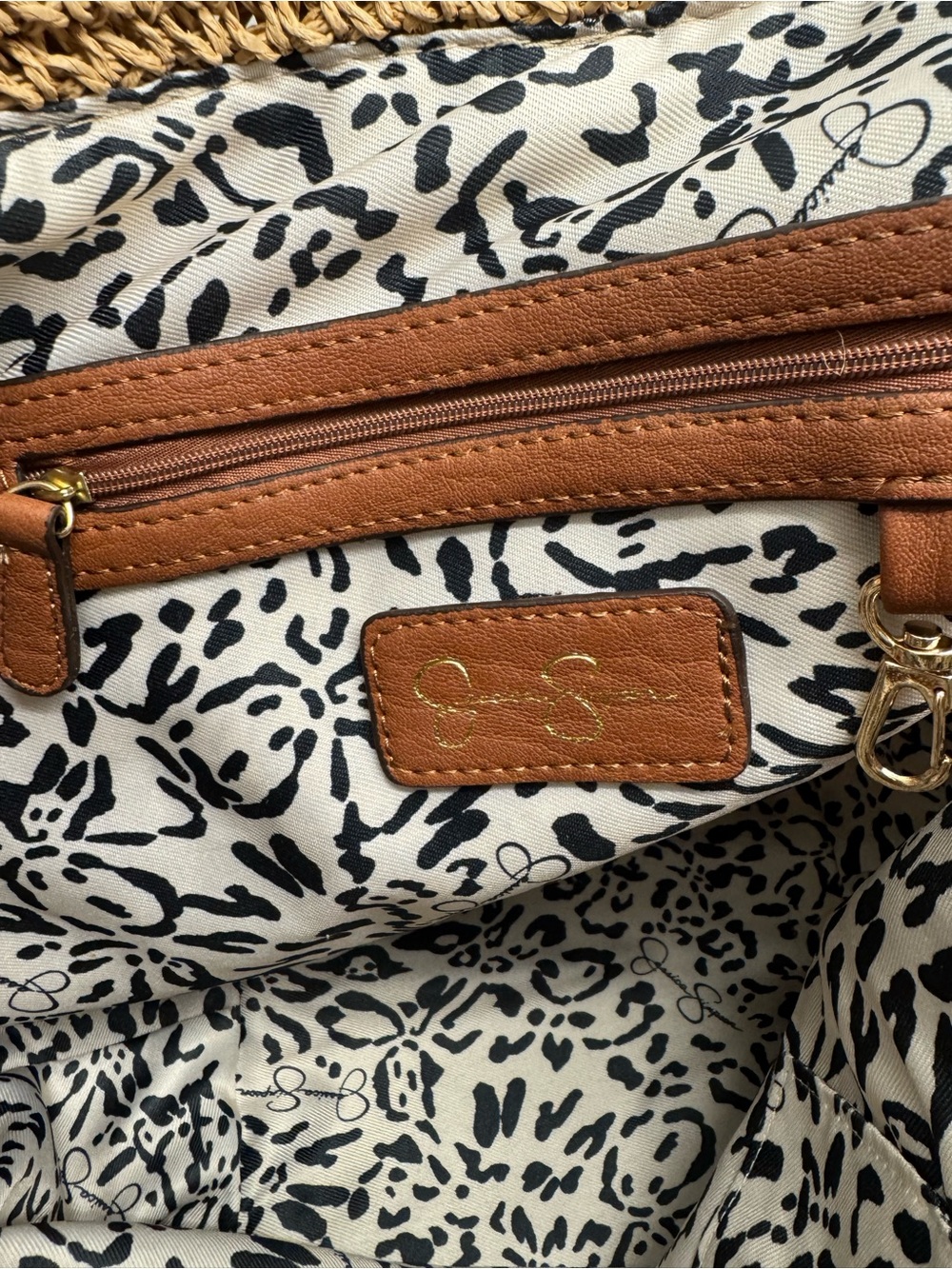 Jessica Simpson St. Pete Large Tote Bag - Picture 8 of 8